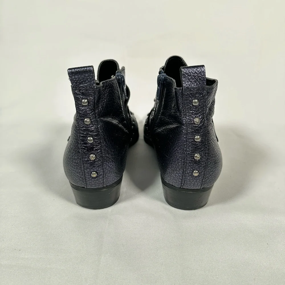 Naturalizer Blissful Studded Navy Metallic Booties Woman Size USA 8.5